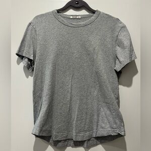 Buck Mason Men’s Pima Curved Hem Tee - Medium Short - Heather Gray